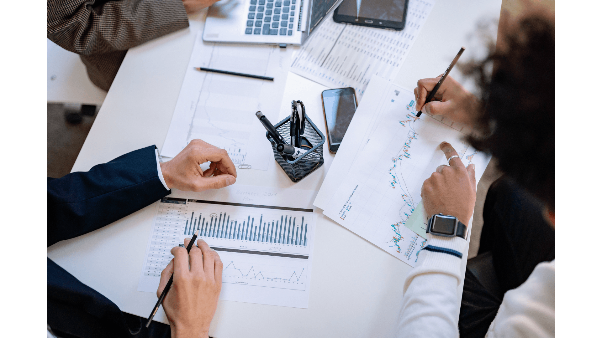 AI導入ロードマップ策定ガイドのサムネイル